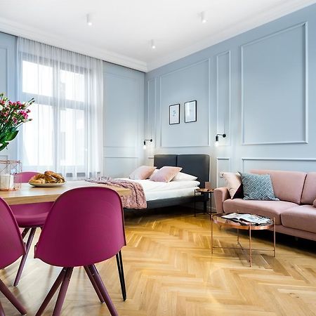 P&J Luxury Apartments Краків Екстер'єр фото