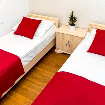 P&J Luxury Apartments Краків Екстер'єр фото