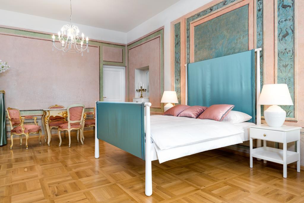 P&J Luxury Apartments Краків Екстер'єр фото