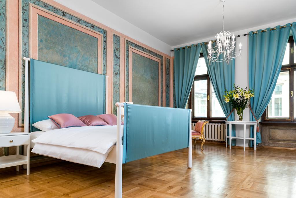P&J Luxury Apartments Краків Екстер'єр фото