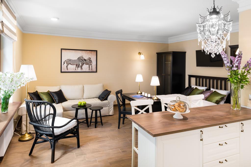 P&J Luxury Apartments Краків Екстер'єр фото