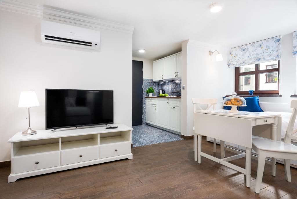 P&J Luxury Apartments Краків Екстер'єр фото