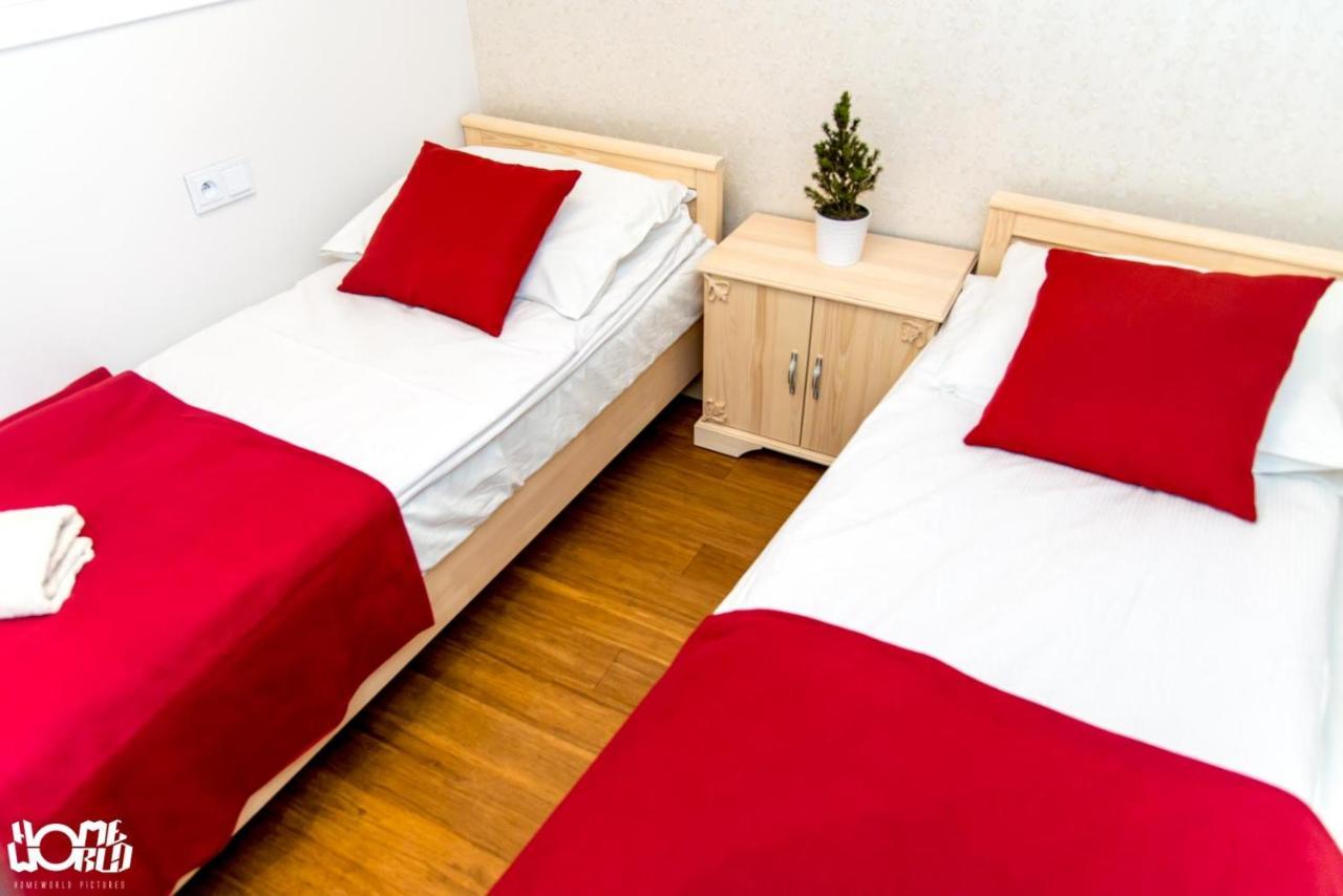 P&J Luxury Apartments Краків Екстер'єр фото